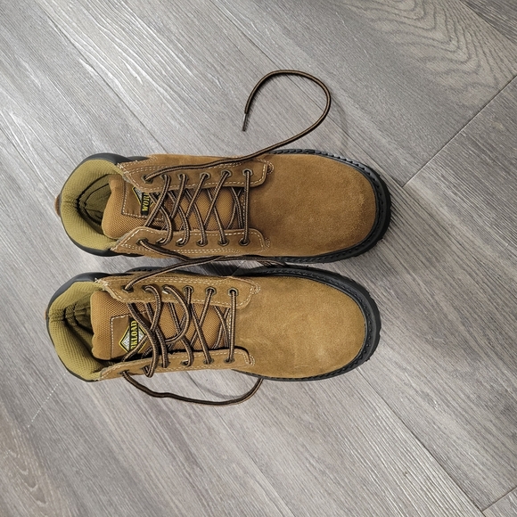 Caterpillar Men's Tan Work Boots - Picture 1 of 7
